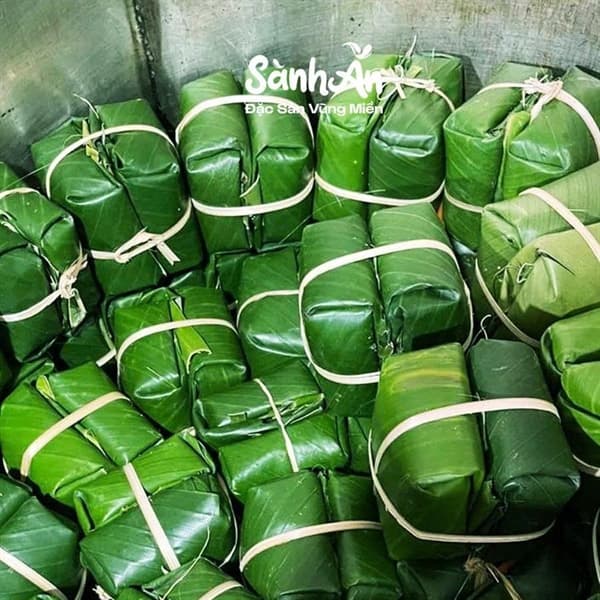 Bánh chưng Tày Quảng Trị (Vuông Xanh)