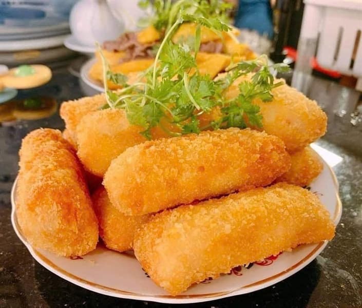 Nem kem bơ hải sản 5