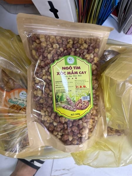 Ngô tím sấy giòn vị mắm cay LH Food 500g 2