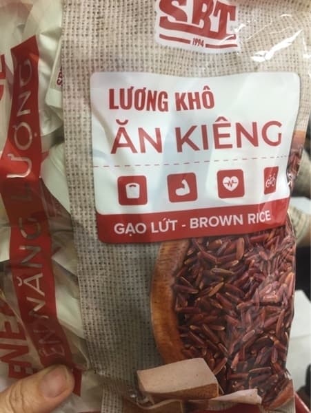 Lương khô ăn kiêng gạo lứt