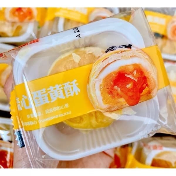 Bánh trứng muối tan chảy