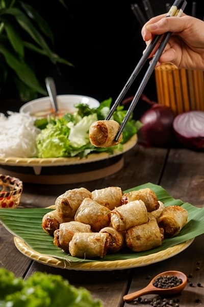 Nem Hải Sản Hồng Hạnh