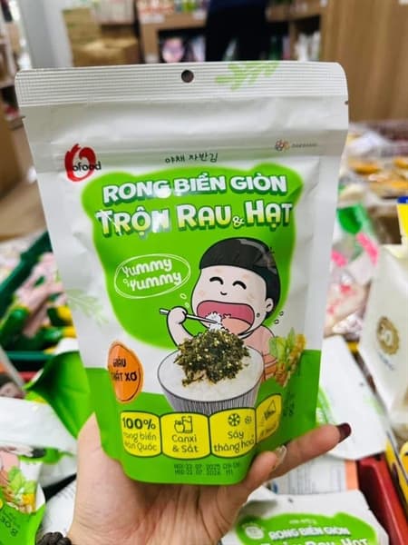 Rong biển giòn trộn rau và hạt 30g Ofood 2