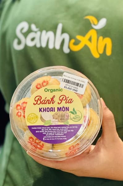 Bánh pía vị khoai môn