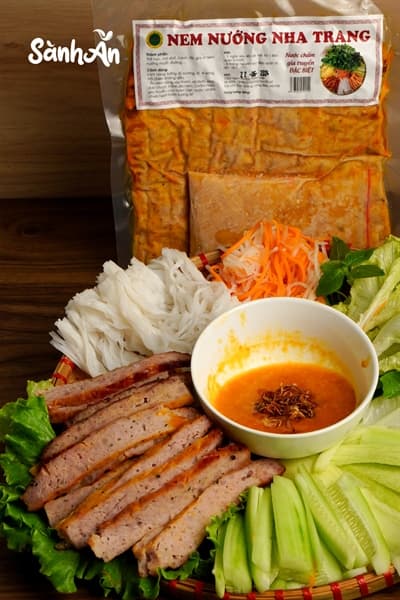 Nem nướng phên Nha Trang 2
