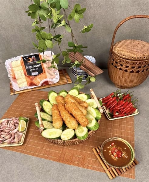 Nem chua rán Đức Minh