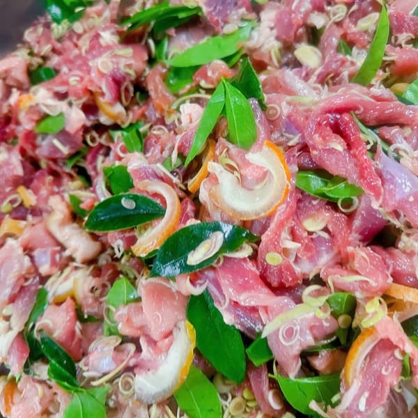 Thịt lợn rừng thái ướp sẵn