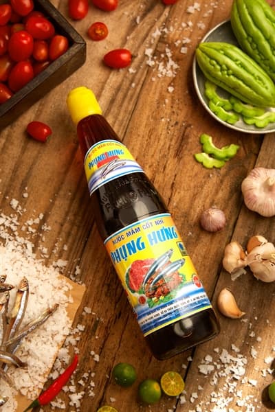 Nước mắm Phụng Hưng Phú Quốc 700ml