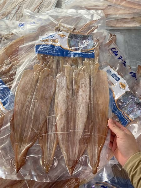 Mực khô câu Vân Đồn size 7-9 / 500g
