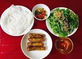 Bánh cuốn rau sống Hà Tĩnh