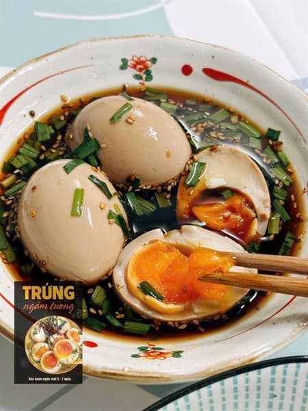 Trứng ngâm tương 2
