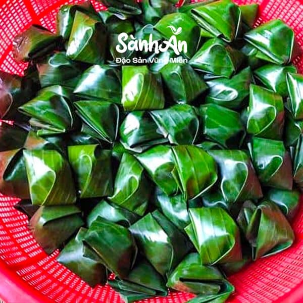 Bánh ít Huế nhân tôm thịt (set 20 cái) 3
