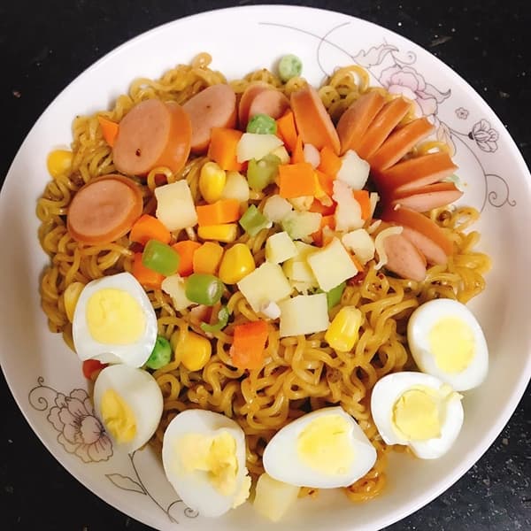 Mì Indomie vị cay nồng 3