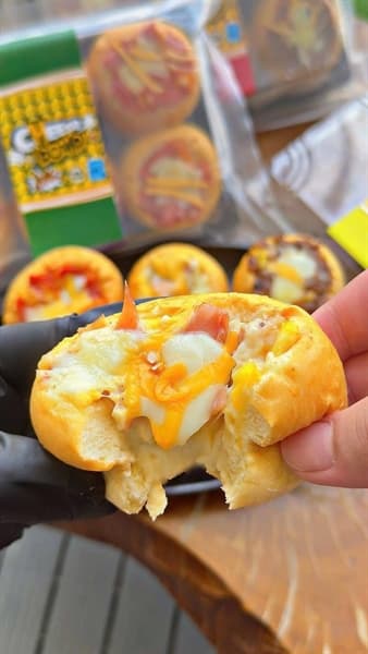 Bánh cheese bomb mix vị LHY 3