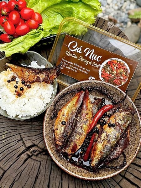 Cá nục kho Huế 4