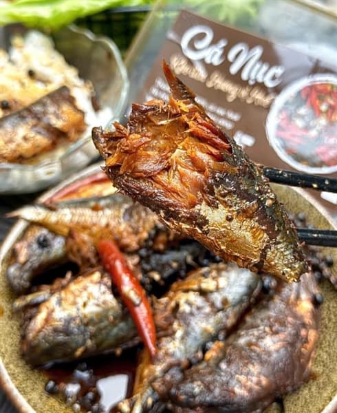 Cá nục kho Huế