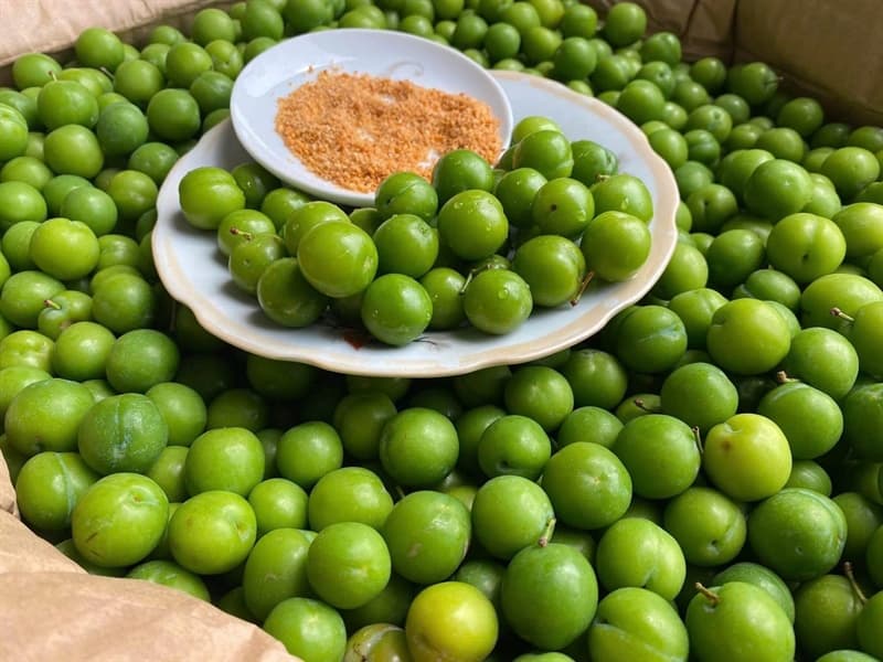 Mận cơm size to