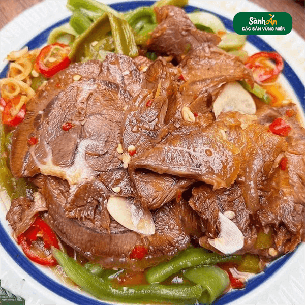 Bắp bò ngâm rau tiến vua