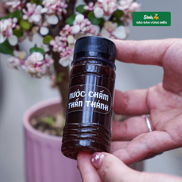 Nước chấm thần thánh chai bé