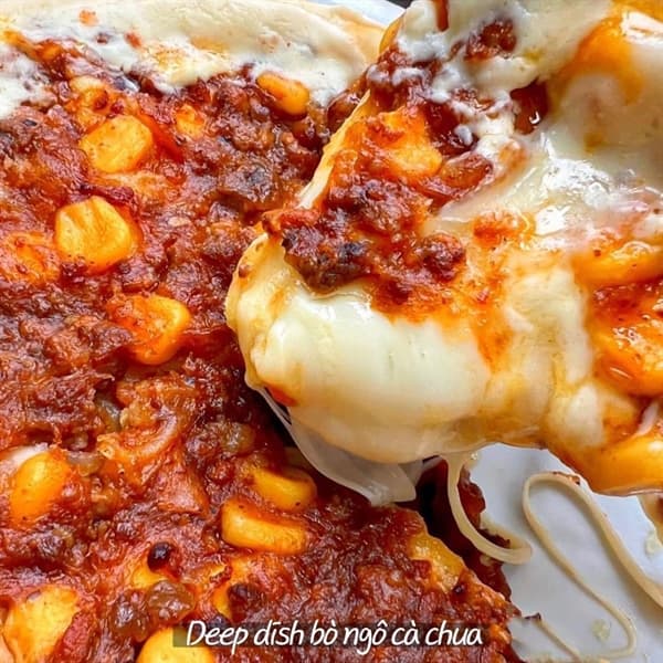 Pizza chảo sâu bò xay sốt BBQ và ngô