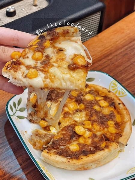 Pizza chảo sâu bò xay sốt BBQ và ngô 2