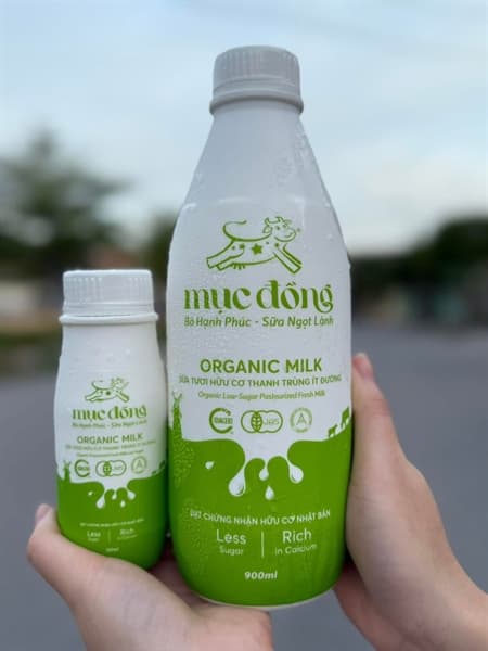 Sữa tươi hữu cơ thanh trùng ít đường organic mục đồng 900ml 5