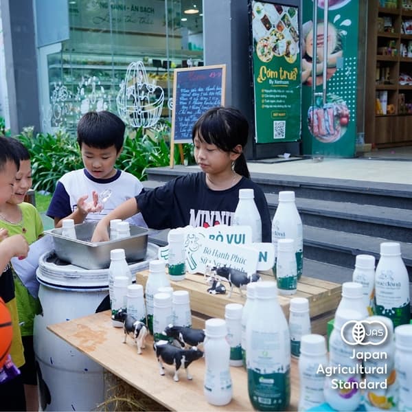 Sữa tươi hữu cơ thanh trùng organic 450ml 2