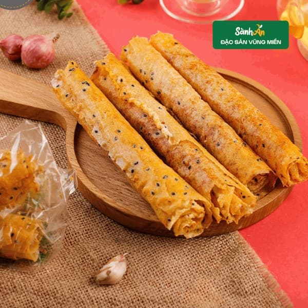 Bánh tráng cuốn mắm ruốc chà bông Phan Rang