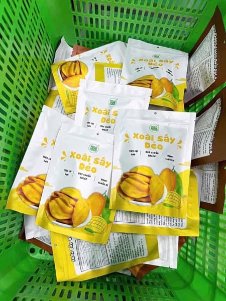 Xoài sấy dẻo YOLO 100g 4