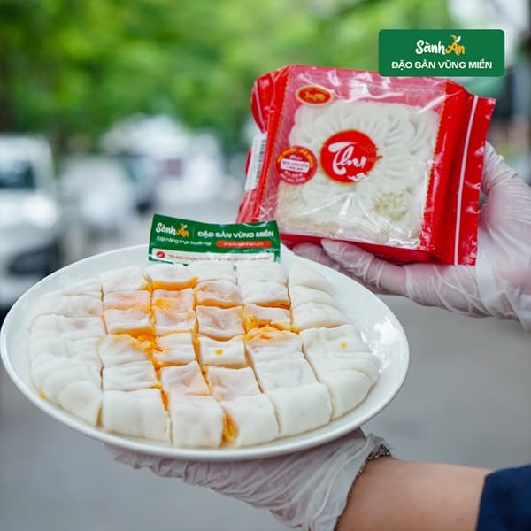 Bánh dẻo sen nhuyễn 4 trứng muối 350g