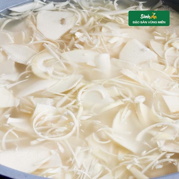 Măng chua Nghệ An 800g 4