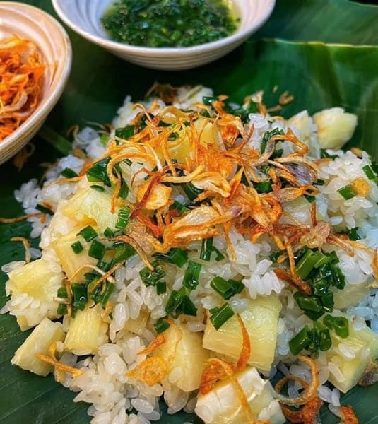 Xôi sắn mỡ hành 2