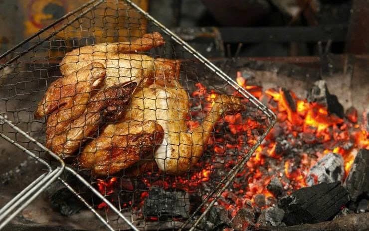 Gà ri nướng Tây Bắc nguyên con 2