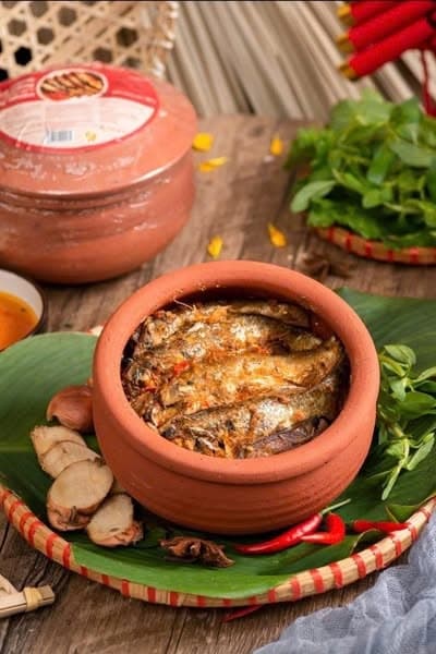 Cá mòi kho niêu Sovifood 500g 2