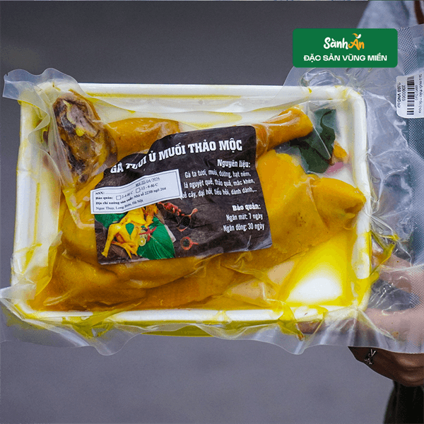 Gà ủ muối thảo mộc (nửa con) 4