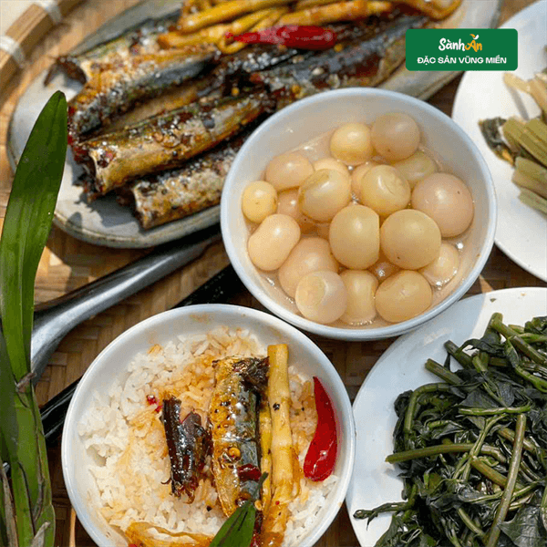 Cá nục kho keo 350g 4