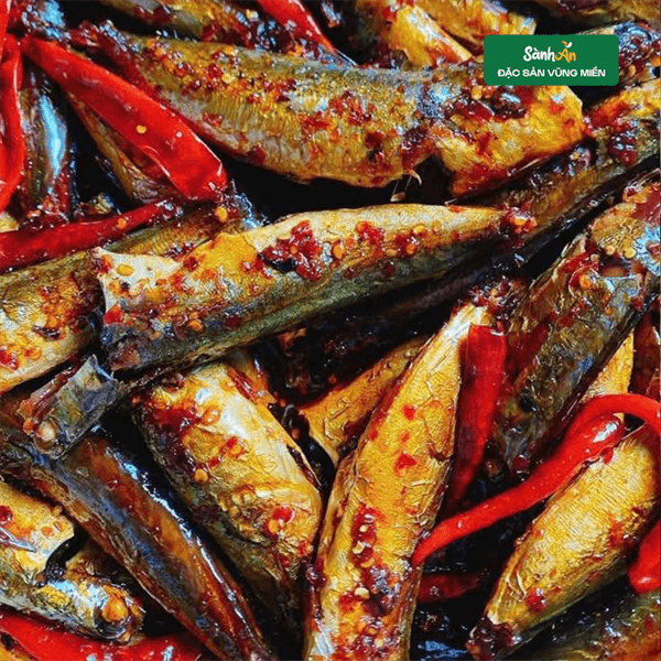 Cá nục kho keo 350g 2