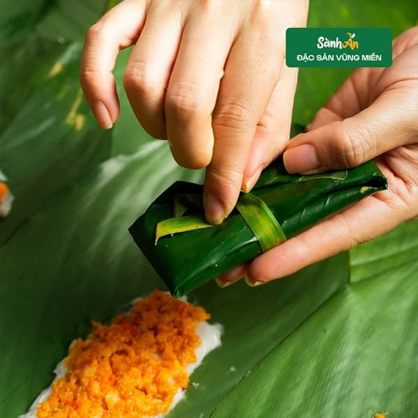 Bánh nậm nhân tôm thịt đặc biệt 4